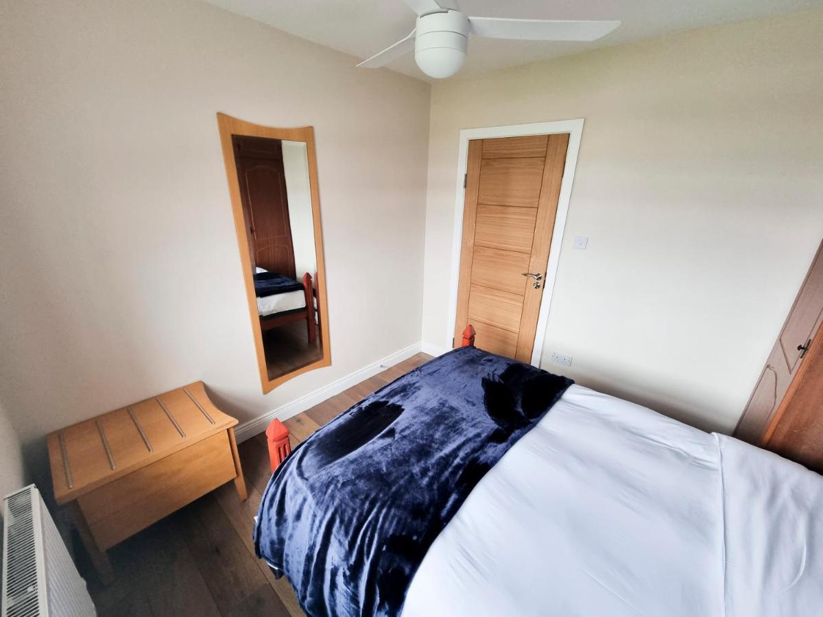 3 Bed Renovated Cottage Carramore Lake, Belmullet Баллина Экстерьер фото